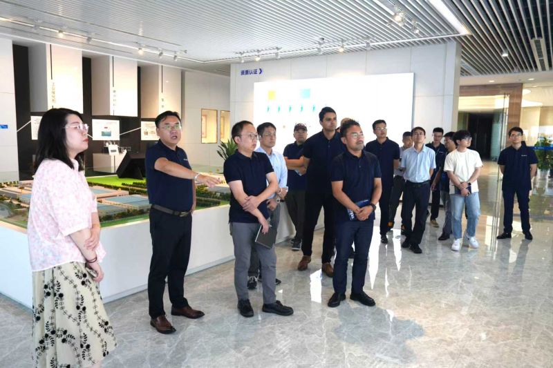 1755677470135695.jpg 03.jpg